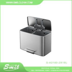 steel square pedal bin SMIL Clean